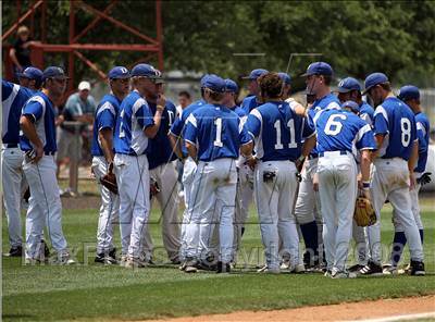 Thumbnail 3 in Cooper vs. Decatur (Texas 3A Regional Semifinal) photogallery.