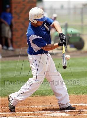 Thumbnail 1 in Cooper vs. Decatur (Texas 3A Regional Semifinal) photogallery.