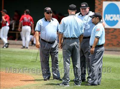 Thumbnail 3 in Cooper vs. Decatur (Texas 3A Regional Semifinal) photogallery.