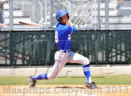 Thumbnail 2 in Ponder vs Whitney (UIL 2A Region 2 Bi-District Playoff) photogallery.