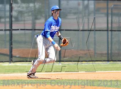Thumbnail 1 in Ponder vs Whitney (UIL 2A Region 2 Bi-District Playoff) photogallery.