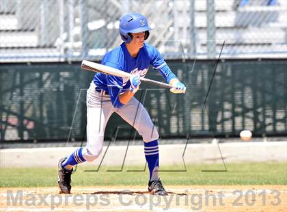 Thumbnail 1 in Ponder vs Whitney (UIL 2A Region 2 Bi-District Playoff) photogallery.