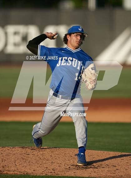 Thumbnail 1 in Jesuit @ IMG Academy photogallery.