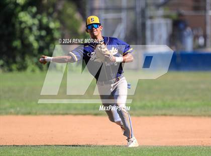 Thumbnail 3 in Shafter vs Eagle Rock (CIF SoCal D5 Regional Round 1 Playoff)  photogallery.