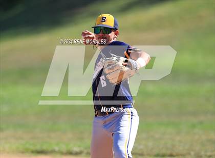 Thumbnail 3 in Shafter vs Eagle Rock (CIF SoCal D5 Regional Round 1 Playoff)  photogallery.