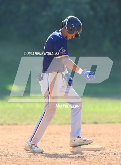 Thumbnail 1 in Shafter vs Eagle Rock (CIF SoCal D5 Regional Round 1 Playoff)  photogallery.