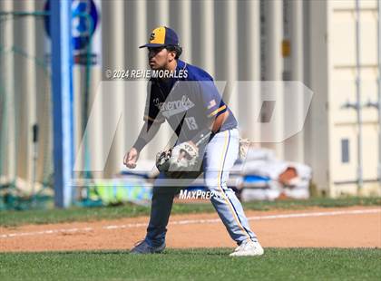 Thumbnail 2 in Shafter vs Eagle Rock (CIF SoCal D5 Regional Round 1 Playoff)  photogallery.
