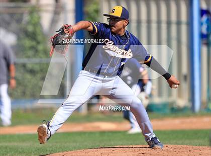 Thumbnail 3 in Shafter vs Eagle Rock (CIF SoCal D5 Regional Round 1 Playoff)  photogallery.