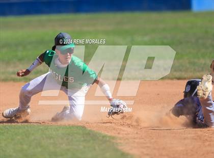 Thumbnail 2 in Shafter vs Eagle Rock (CIF SoCal D5 Regional Round 1 Playoff)  photogallery.