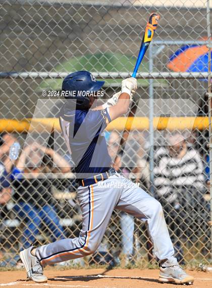 Thumbnail 2 in Shafter vs Eagle Rock (CIF SoCal D5 Regional Round 1 Playoff)  photogallery.