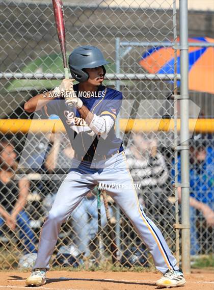 Thumbnail 3 in Shafter vs Eagle Rock (CIF SoCal D5 Regional Round 1 Playoff)  photogallery.