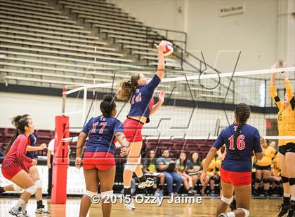 Thumbnail 2 in Roosevelt [Theodore] vs. East Central photogallery.