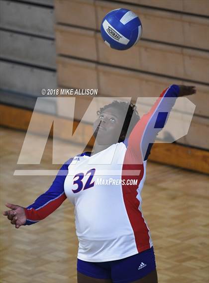 Thumbnail 1 in Soddy Daisy vs Red Bank (Choo Choo Play Day Tournament) photogallery.