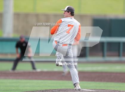 Thumbnail 1 in Skyridge vs. Lone Peak (UHSAA 6A Championships) photogallery.