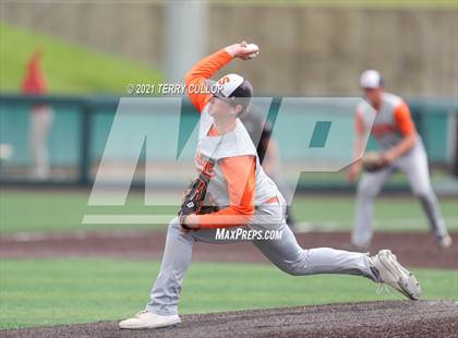 Thumbnail 3 in Skyridge vs. Lone Peak (UHSAA 6A Championships) photogallery.