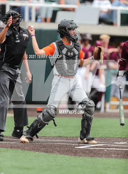 Thumbnail 1 in Skyridge vs. Lone Peak (UHSAA 6A Championships) photogallery.