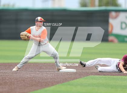 Thumbnail 2 in Skyridge vs. Lone Peak (UHSAA 6A Championships) photogallery.