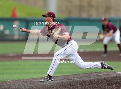 Thumbnail 1 in Skyridge vs. Lone Peak (UHSAA 6A Championships) photogallery.