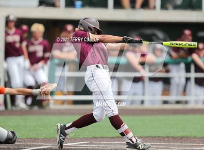 Thumbnail 2 in Skyridge vs. Lone Peak (UHSAA 6A Championships) photogallery.