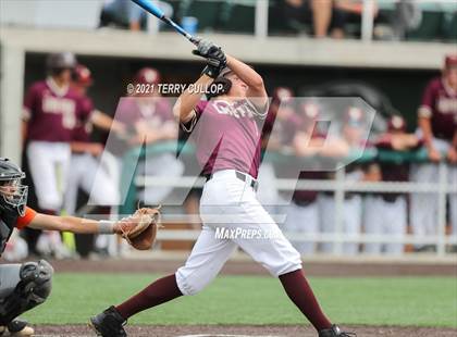 Thumbnail 3 in Skyridge vs. Lone Peak (UHSAA 6A Championships) photogallery.