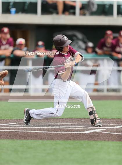 Thumbnail 3 in Skyridge vs. Lone Peak (UHSAA 6A Championships) photogallery.