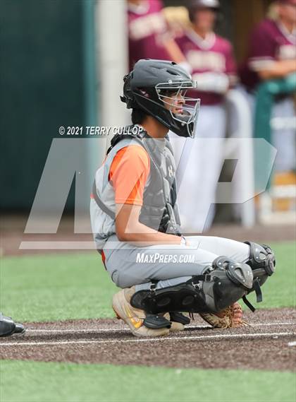 Thumbnail 2 in Skyridge vs. Lone Peak (UHSAA 6A Championships) photogallery.