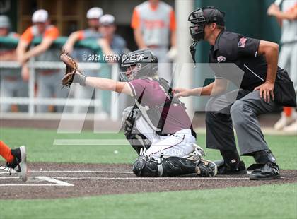 Thumbnail 3 in Skyridge vs. Lone Peak (UHSAA 6A Championships) photogallery.