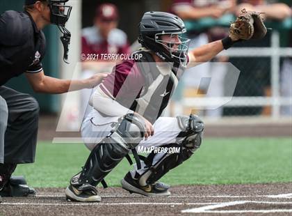 Thumbnail 2 in Skyridge vs. Lone Peak (UHSAA 6A Championships) photogallery.