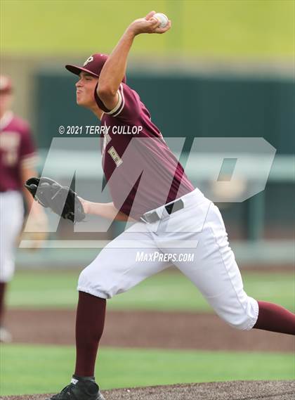 Thumbnail 3 in Skyridge vs. Lone Peak (UHSAA 6A Championships) photogallery.