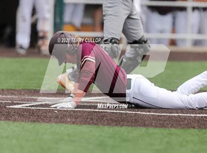 Thumbnail 1 in Skyridge vs. Lone Peak (UHSAA 6A Championships) photogallery.