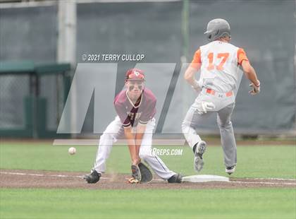Thumbnail 2 in Skyridge vs. Lone Peak (UHSAA 6A Championships) photogallery.
