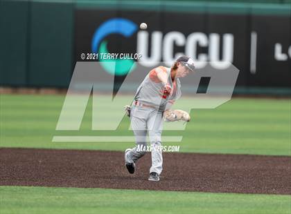 Thumbnail 2 in Skyridge vs. Lone Peak (UHSAA 6A Championships) photogallery.