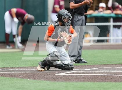 Thumbnail 3 in Skyridge vs. Lone Peak (UHSAA 6A Championships) photogallery.
