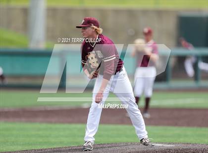 Thumbnail 3 in Skyridge vs. Lone Peak (UHSAA 6A Championships) photogallery.