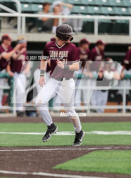 Thumbnail 2 in Skyridge vs. Lone Peak (UHSAA 6A Championships) photogallery.