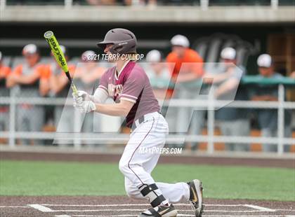 Thumbnail 3 in Skyridge vs. Lone Peak (UHSAA 6A Championships) photogallery.
