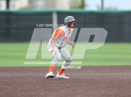 Thumbnail 2 in Skyridge vs. Lone Peak (UHSAA 6A Championships) photogallery.
