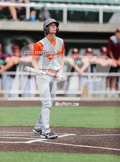 Thumbnail 3 in Skyridge vs. Lone Peak (UHSAA 6A Championships) photogallery.