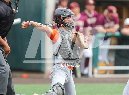 Thumbnail 2 in Skyridge vs. Lone Peak (UHSAA 6A Championships) photogallery.