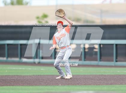 Thumbnail 2 in Skyridge vs. Lone Peak (UHSAA 6A Championships) photogallery.