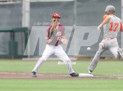 Thumbnail 2 in Skyridge vs. Lone Peak (UHSAA 6A Championships) photogallery.