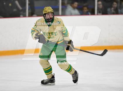 Thumbnail 2 in Notre Dame, WH vs. Fairfield Prep (SCC D1 Final) photogallery.
