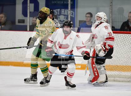 Thumbnail 3 in Notre Dame, WH vs. Fairfield Prep (SCC D1 Final) photogallery.