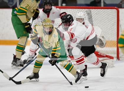 Thumbnail 1 in Notre Dame, WH vs. Fairfield Prep (SCC D1 Final) photogallery.