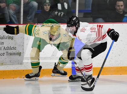 Thumbnail 3 in Notre Dame, WH vs. Fairfield Prep (SCC D1 Final) photogallery.