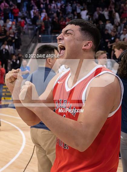 Thumbnail 3 in Corner Canyon vs. American Fork (UHSAA 6A Final) photogallery.