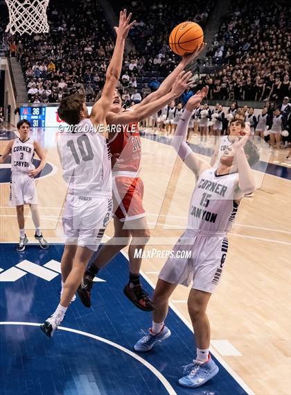 Thumbnail 2 in Corner Canyon vs. American Fork (UHSAA 6A Final) photogallery.