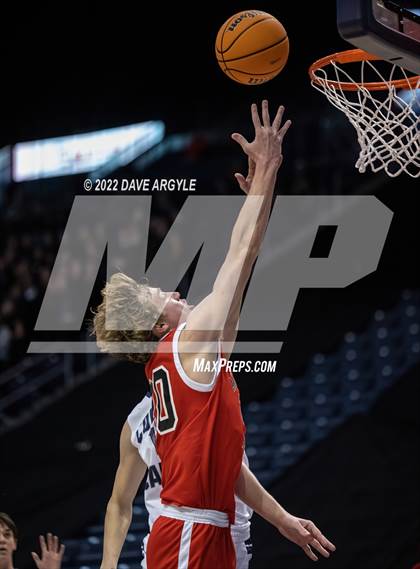 Thumbnail 3 in Corner Canyon vs. American Fork (UHSAA 6A Final) photogallery.