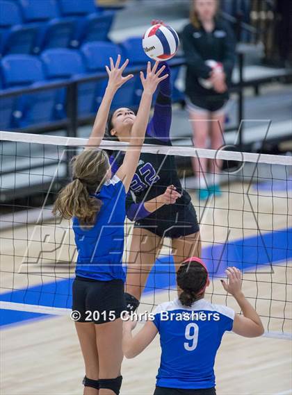 Thumbnail 1 in Bryant vs Fayetteville (AAA 7A 2nd Round Playoff) photogallery.