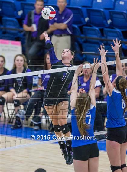 Thumbnail 2 in Bryant vs Fayetteville (AAA 7A 2nd Round Playoff) photogallery.